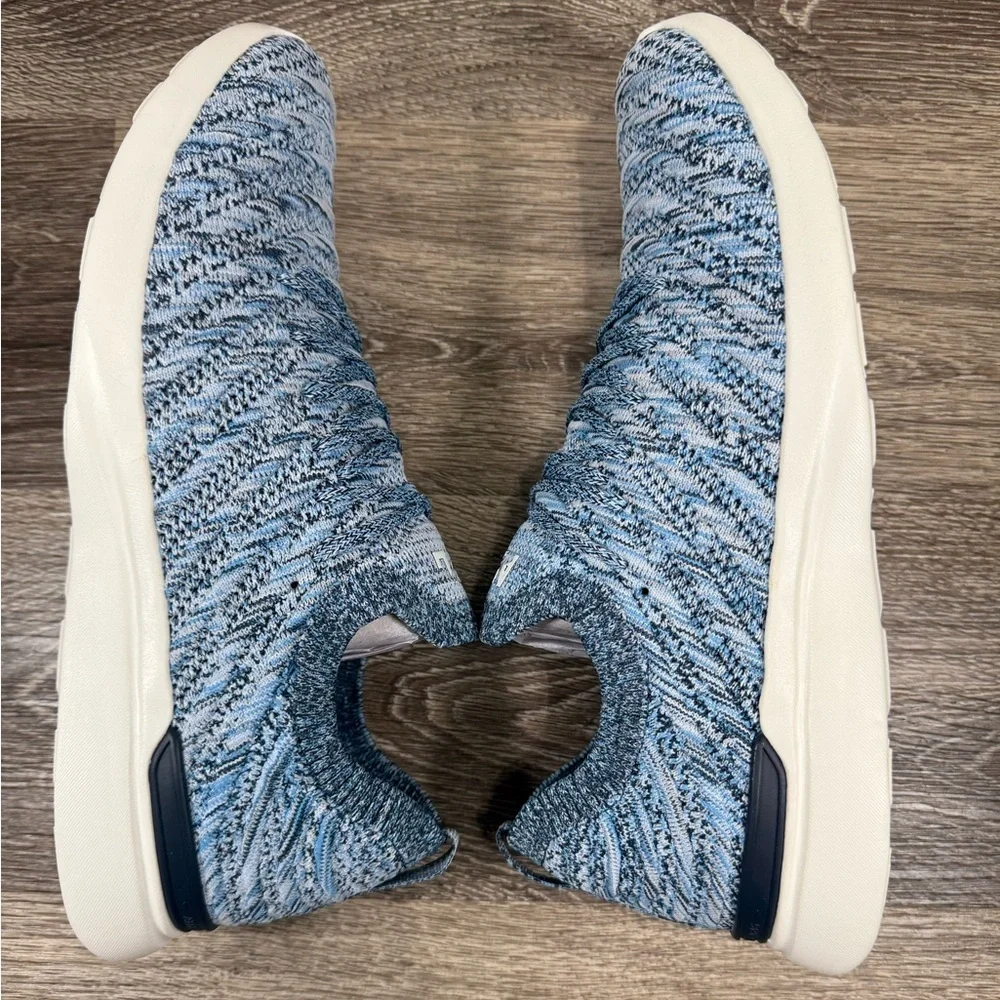 Light Blue Knit Slip-On Men's Sneakers - Unbranded - Picture 5 of 7